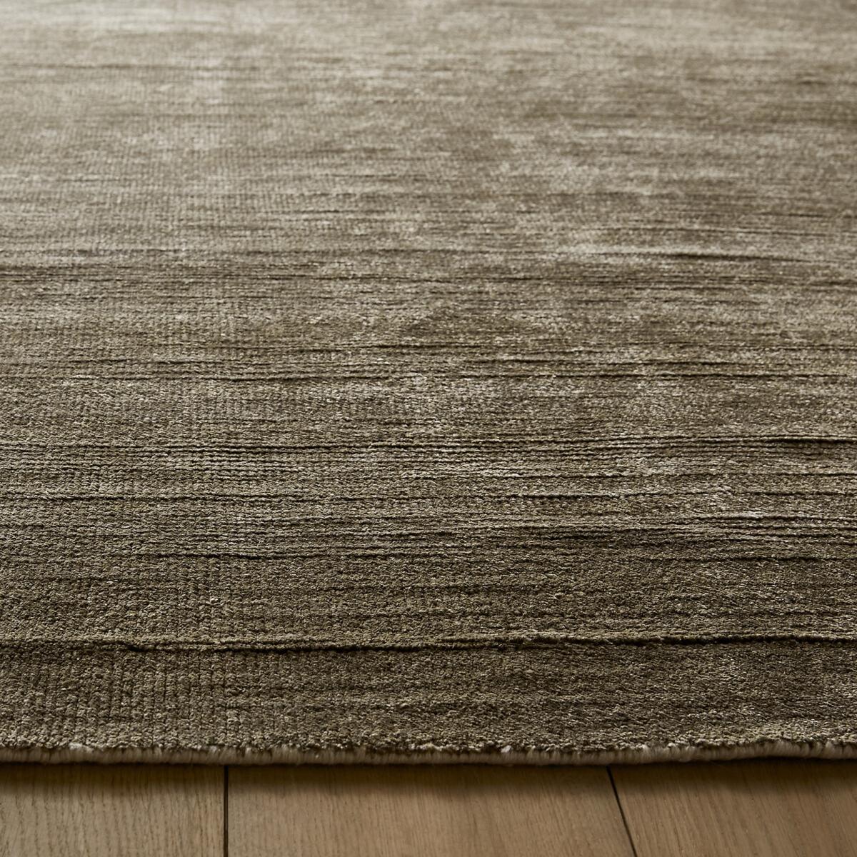 Hana Shimmering Tencel™ Rug – image 3