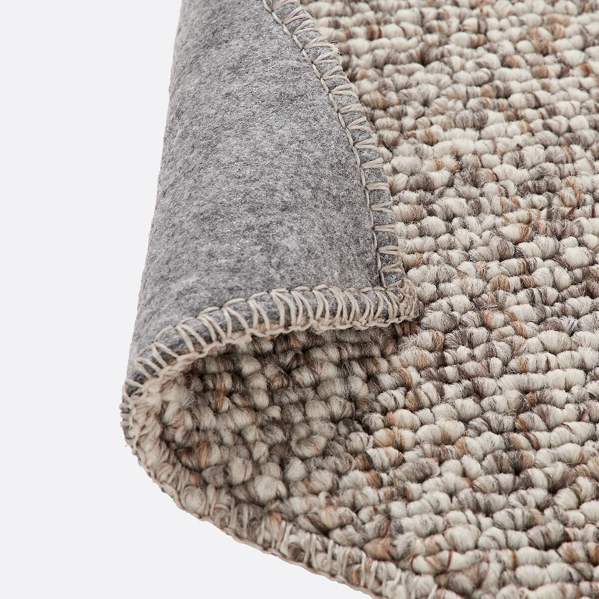 Mako Rug with Fleece Effect – image 5