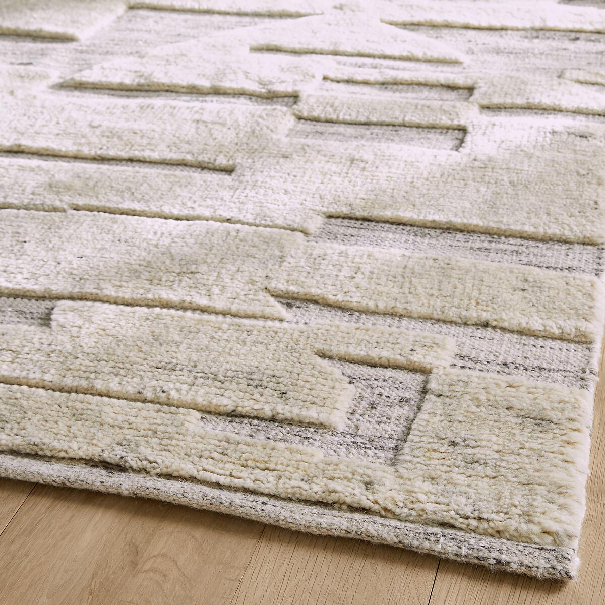 Akoris Hand-Knotted Wool Rug – image 3