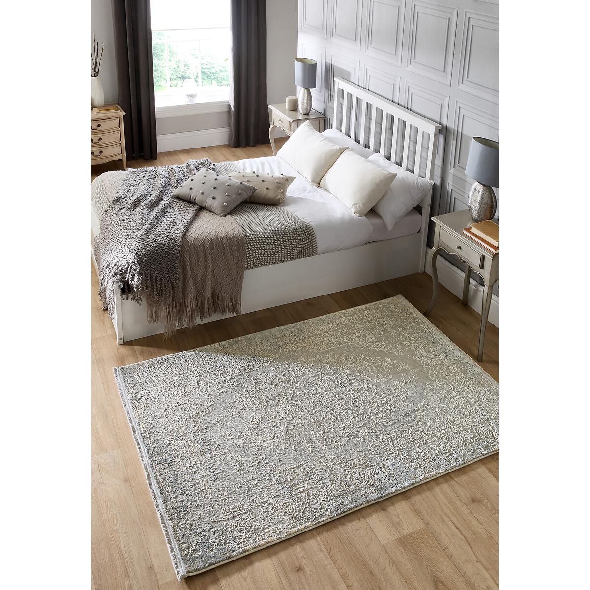 Faded Distressed Traditional Antique Style Rug – image 3