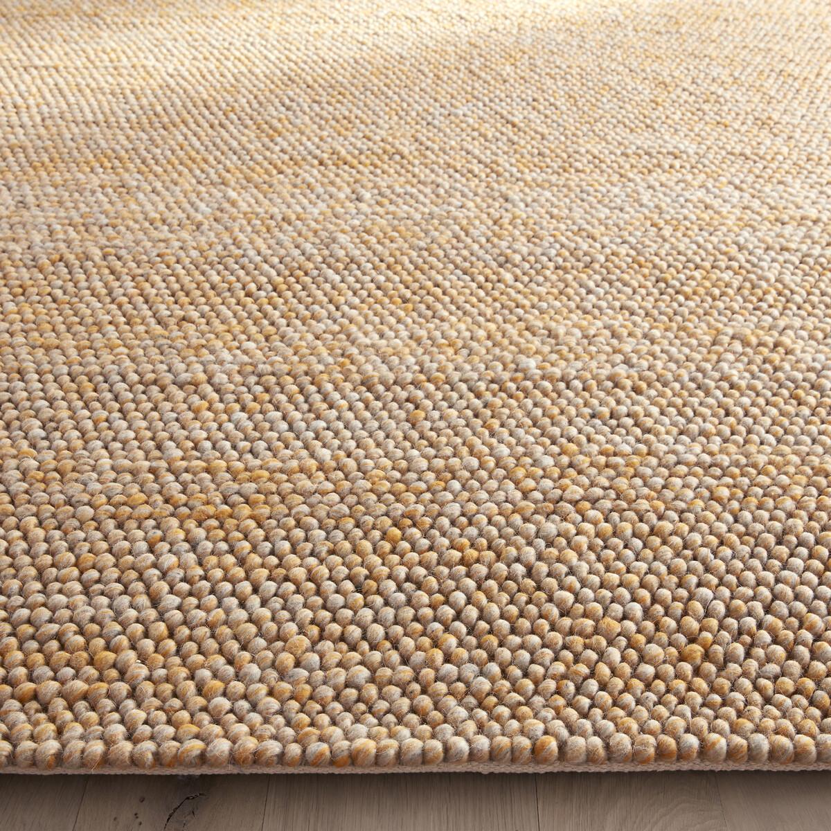 Makehta Hand Woven Wool Rug – image 2