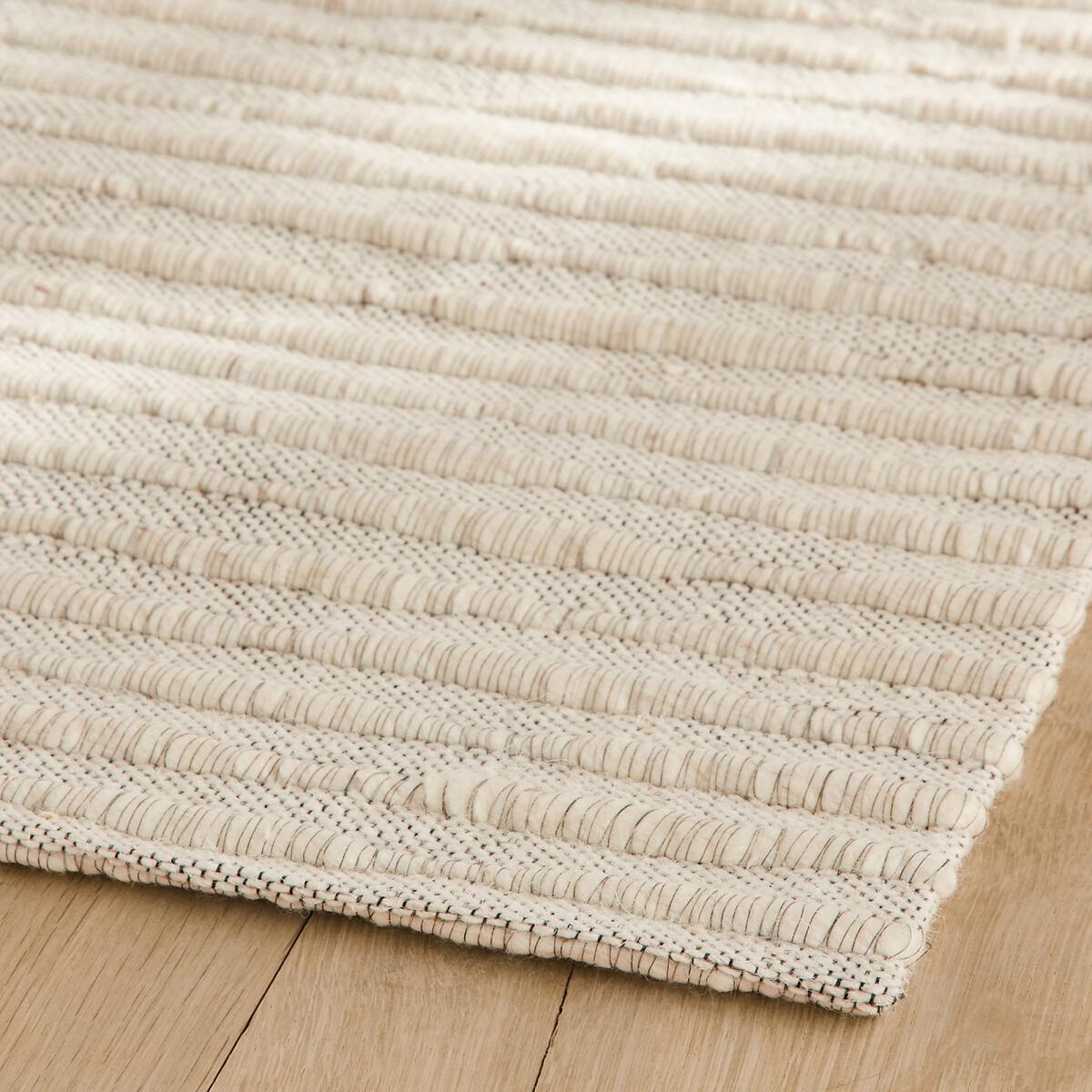 Illmare Hand Woven Wool Rug – image 3