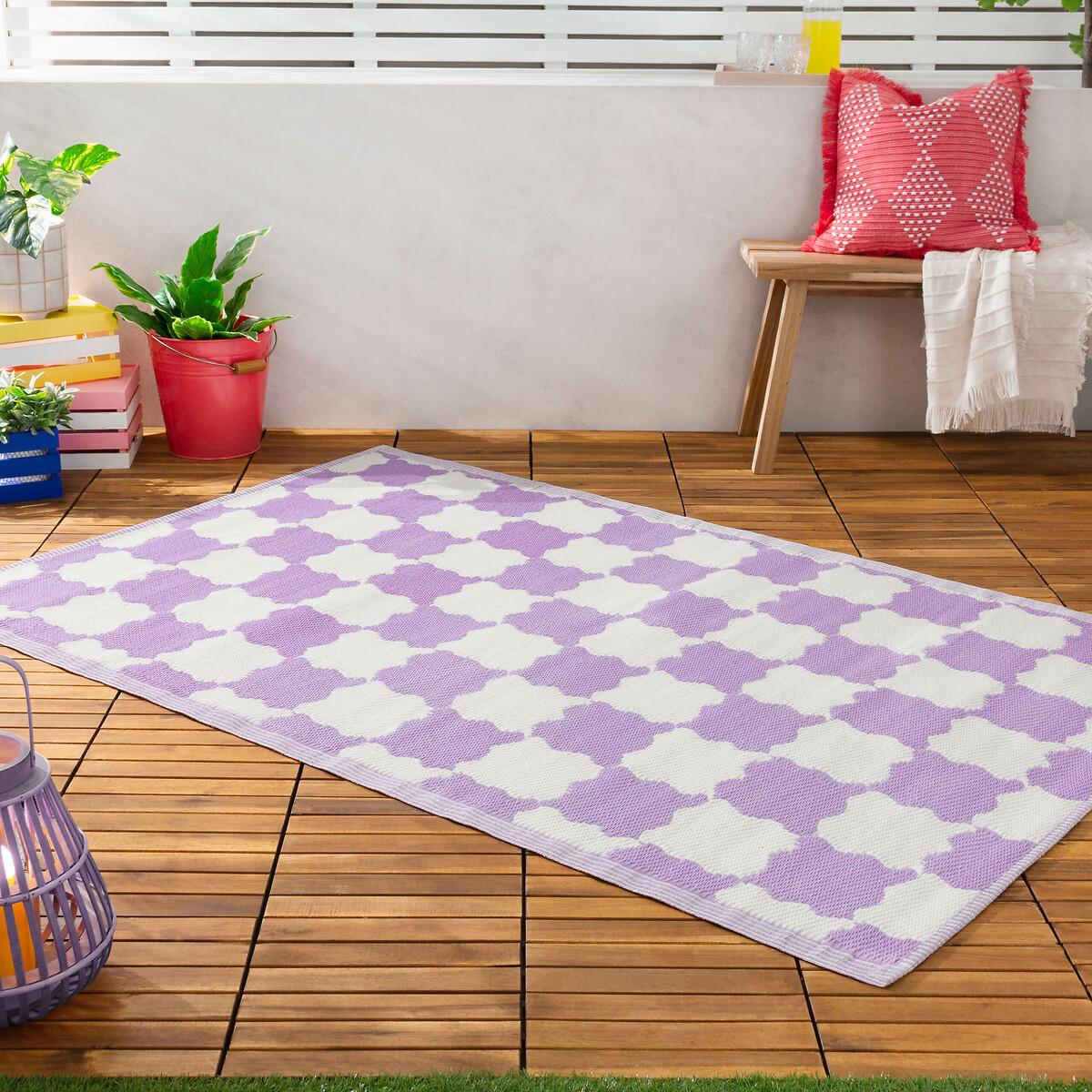 Wavy Checkerboard Woven 100% Recycled Indoor/Outdoor Rug – image 1