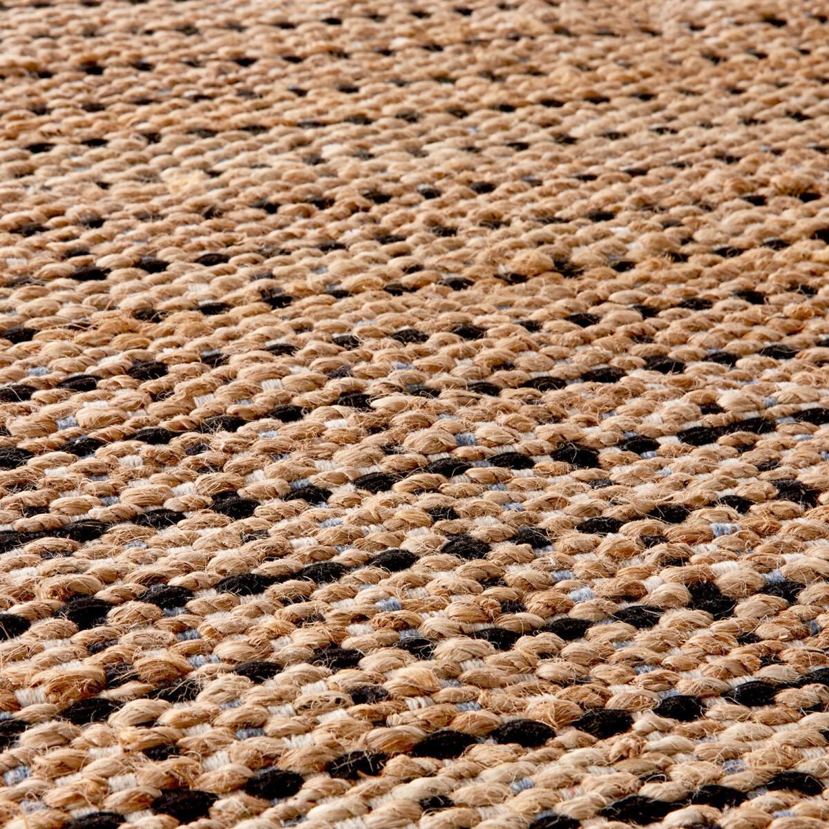 Chaffa Hand-Woven Rug – image 2