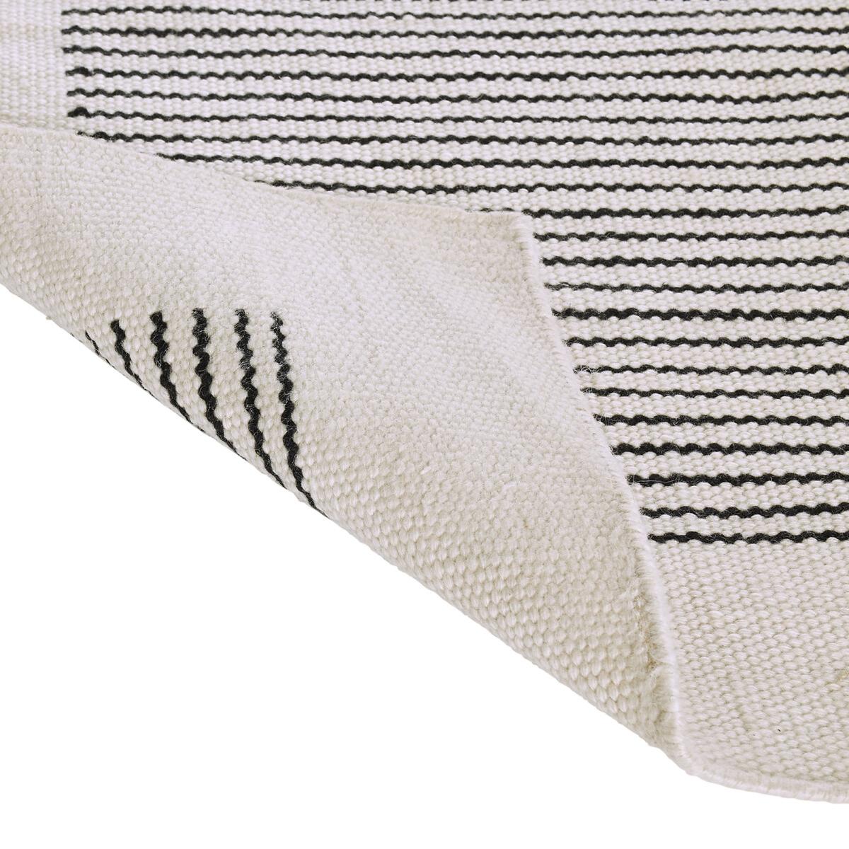 Logda Polyester Indoor / Outdoor XL Rug – image 3