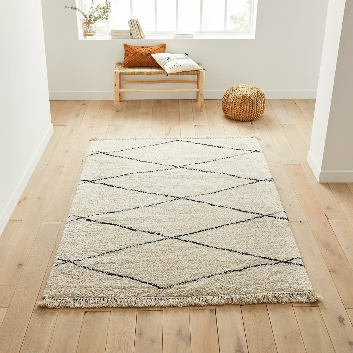 Fatouh Fringed Berber Style Rug – image 1