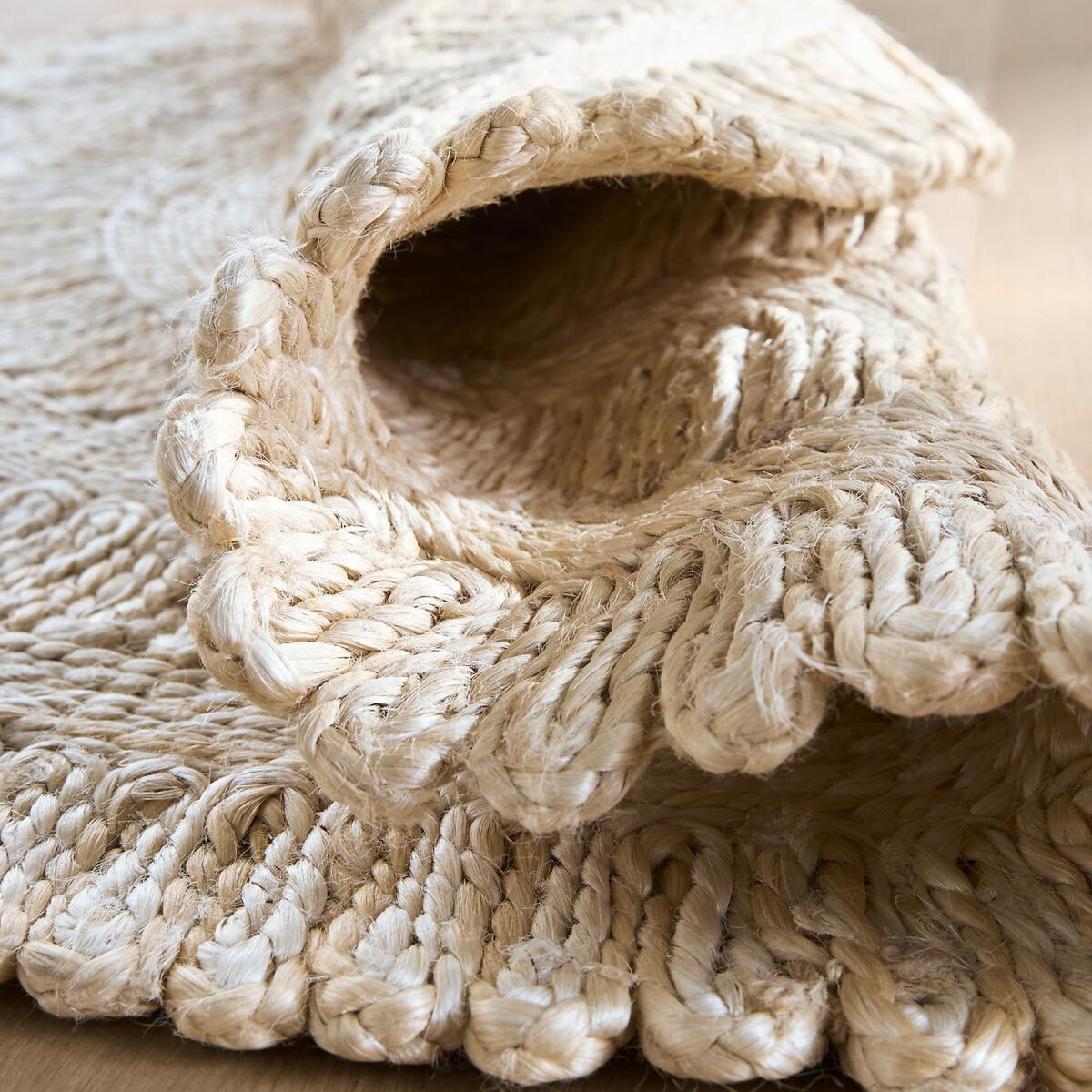 Deepti Hand Woven 120cm Diameter Jute Rug – image 4