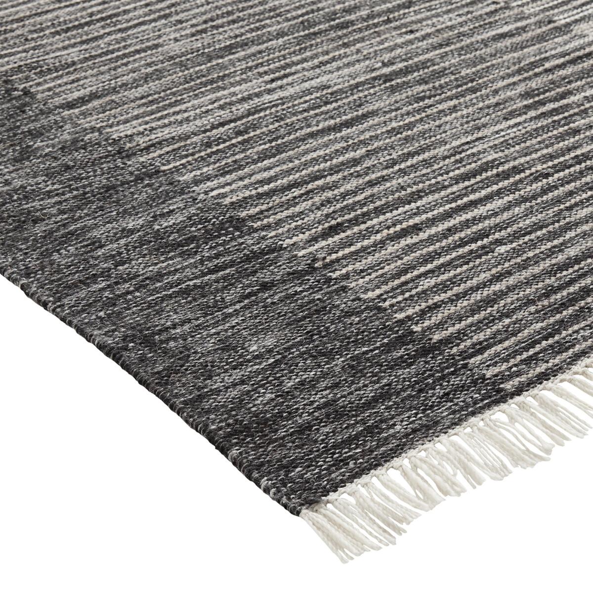 Ridito Recycled Polyester Indoor / Outdoor Rug – image 3