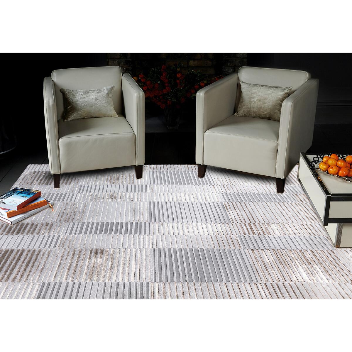 Etched Pattern Metallic Rug – image 6