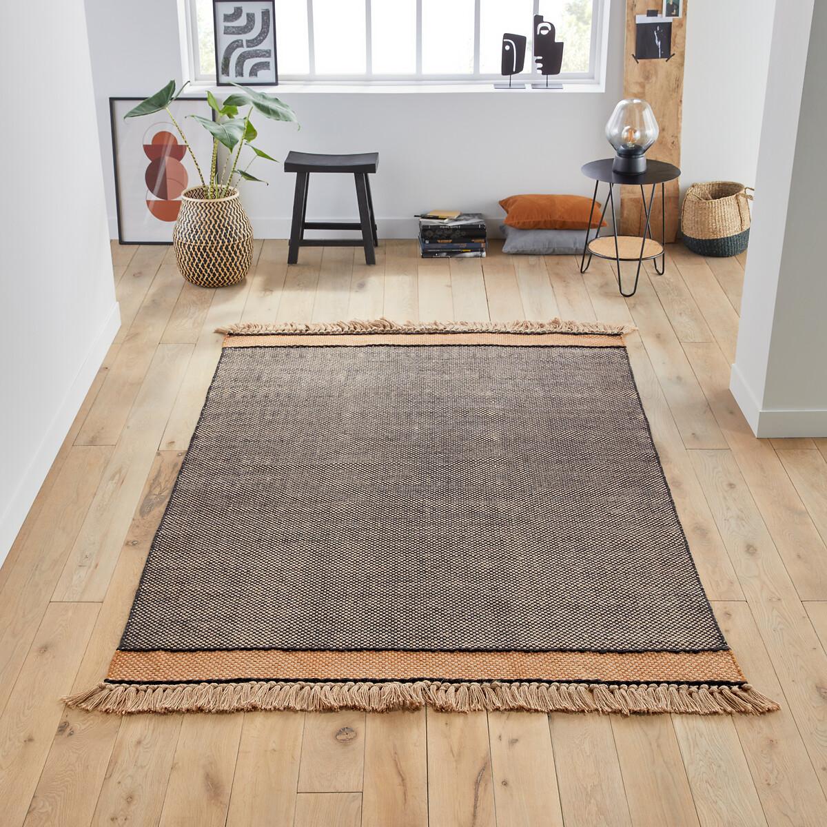 Ajow Fringed Jute Rug – image 2