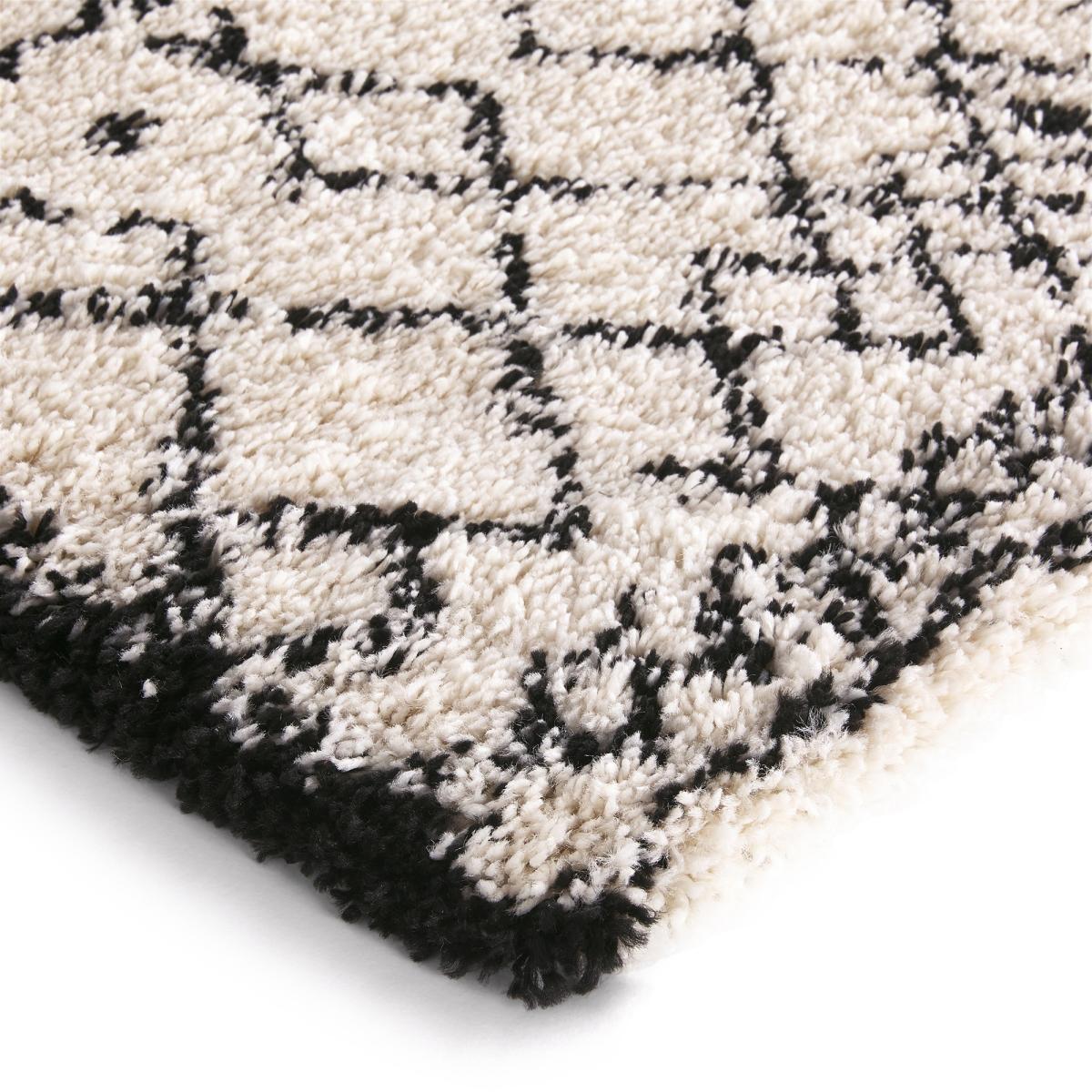 Afaw Berber-Style Bedside Rug – image 2