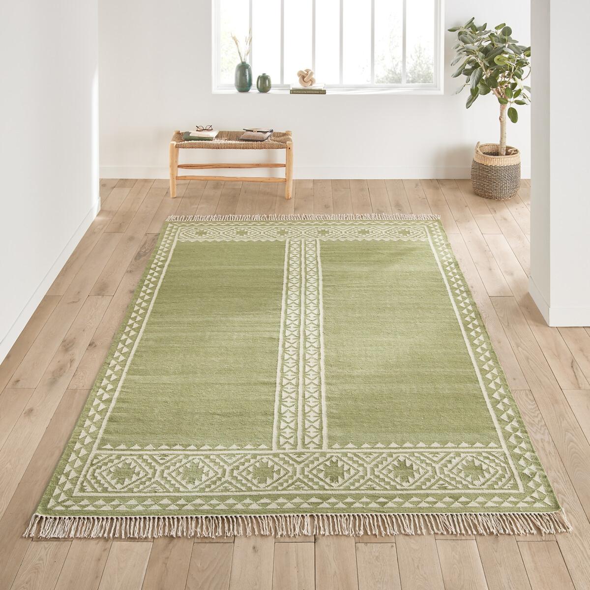 Verdala Flat Woven Wool Rug – image 1