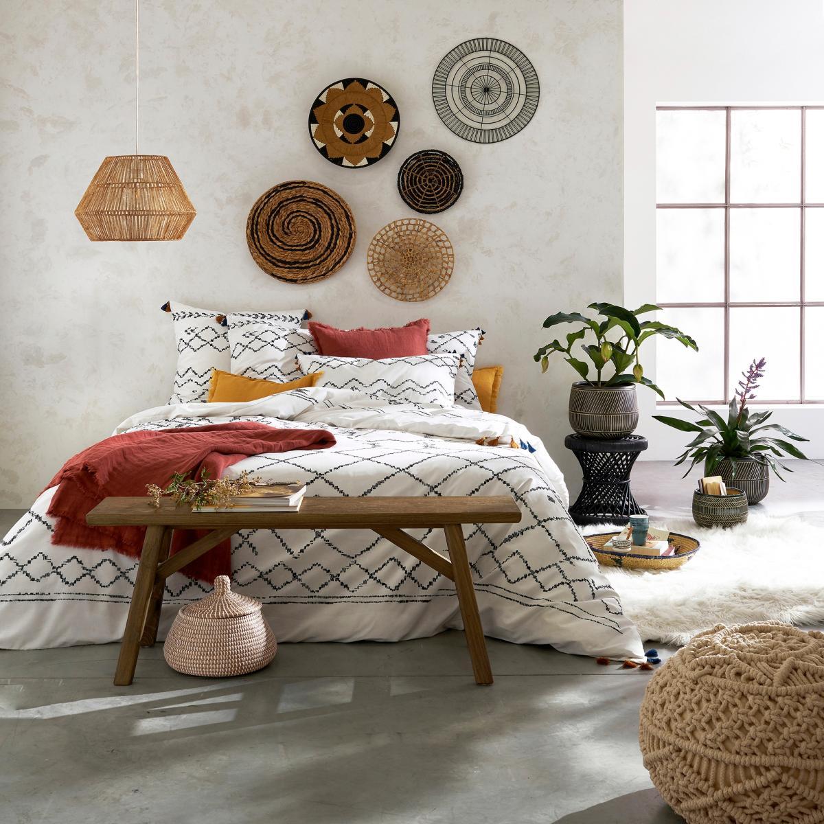 Livio Faux Sheepskin Rug – image 4