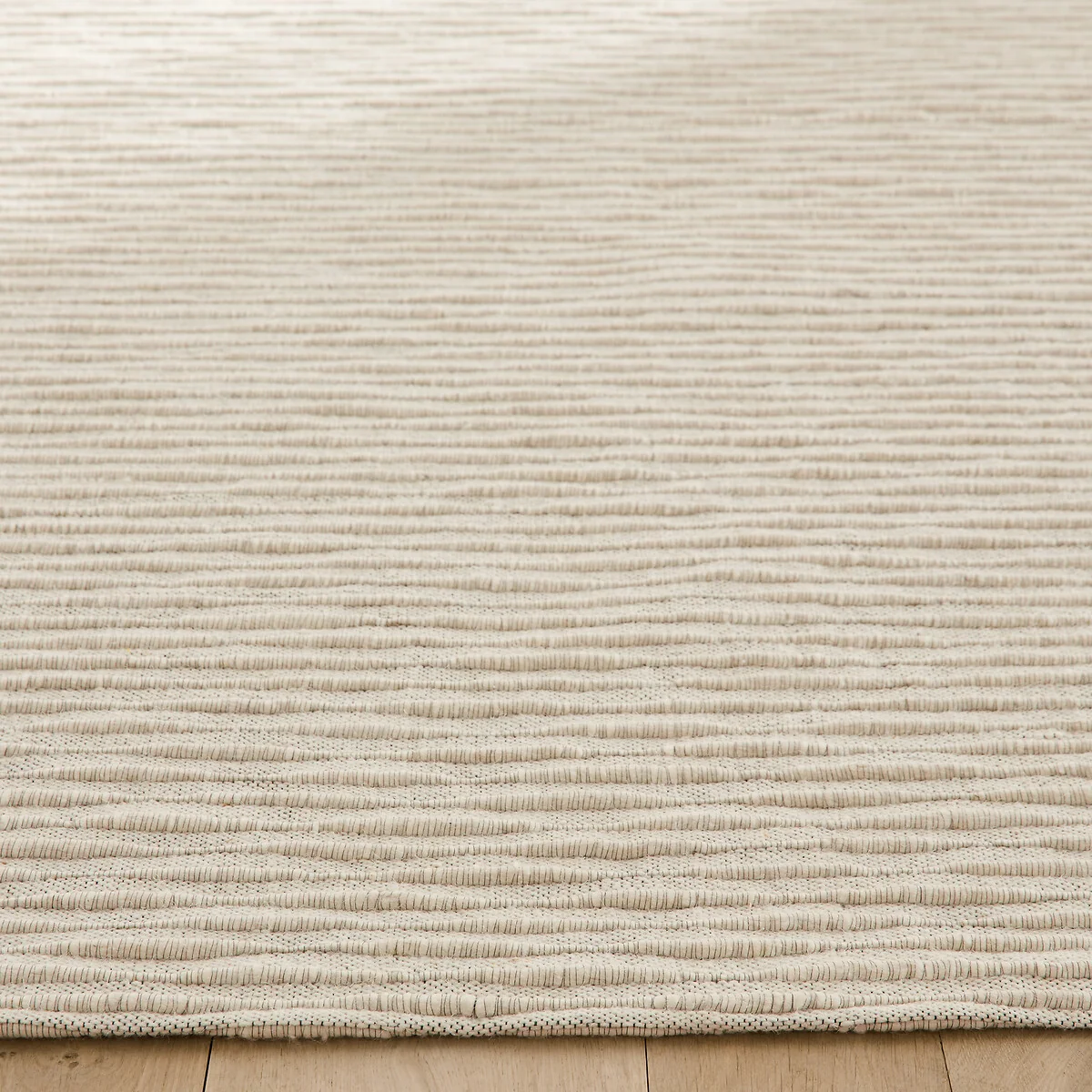 Illmare Hand Woven Wool Rug – image 2