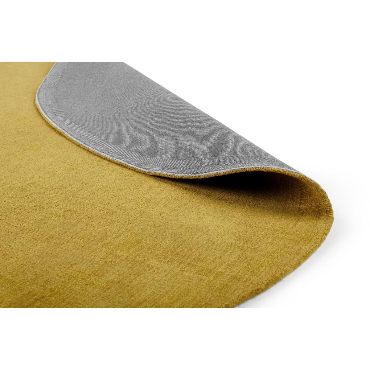 Jago Round Rug, Large 200cm diam, Antique Gold – image 4