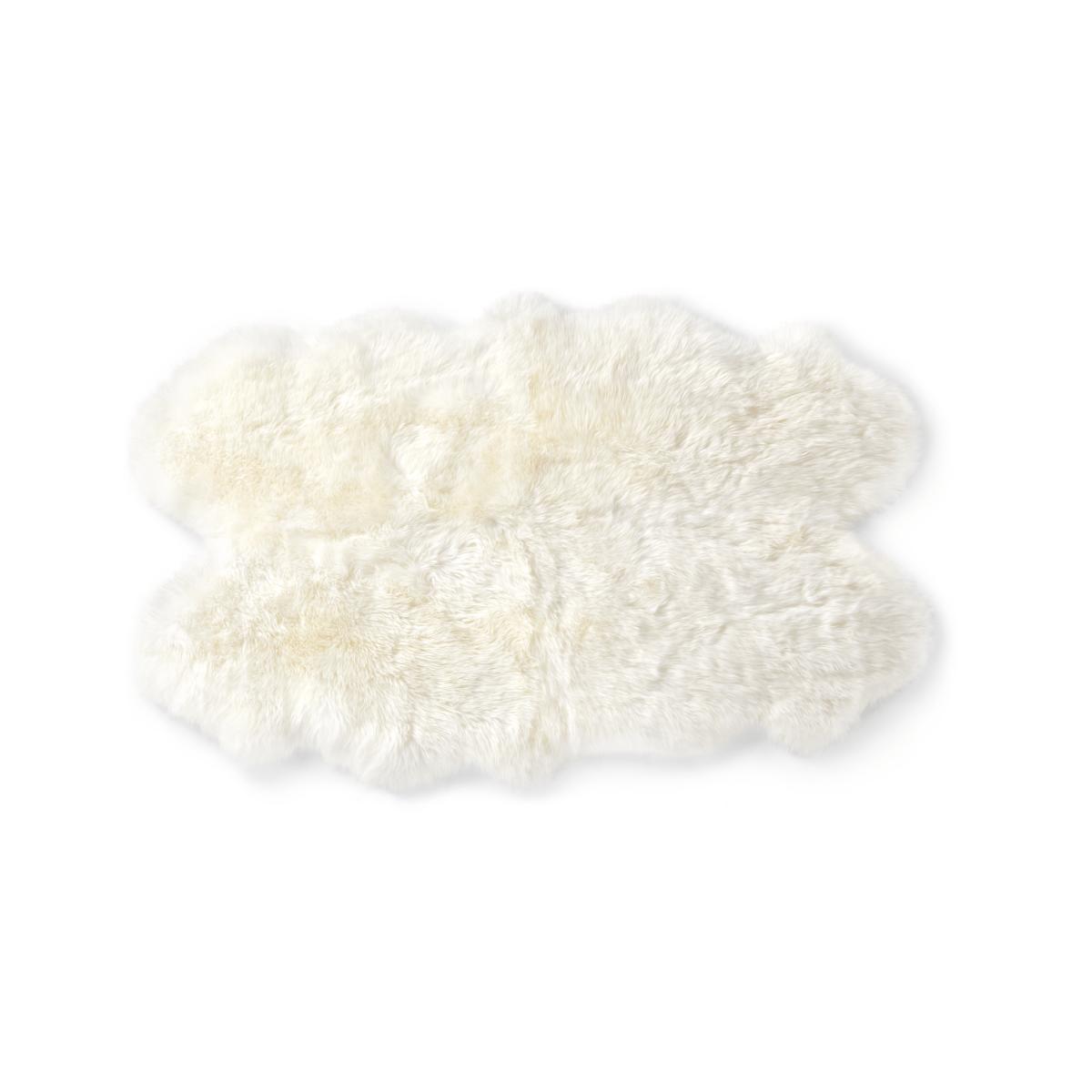 Helgar Quad Sheepskin Rug 105 x 170cm, Ivory – image 2