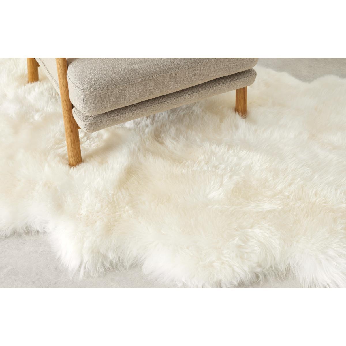 Helgar Quad Sheepskin Rug 105 x 170cm, Ivory – image 4