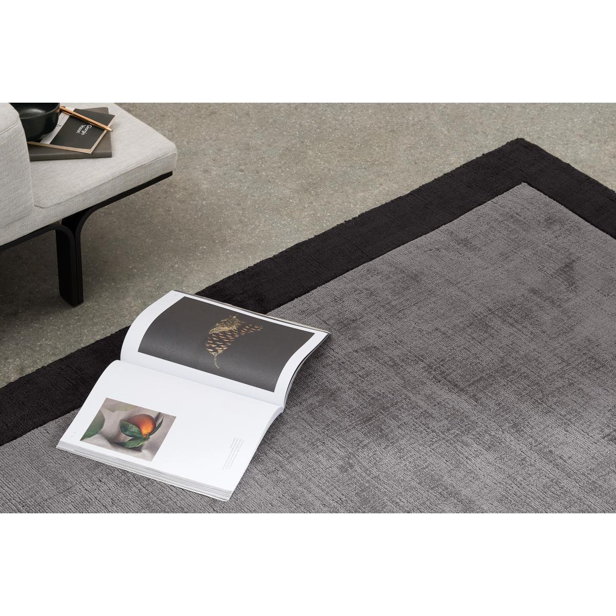 Jago Border Rug, Large 160 x 230cm, Dark Charcoal & Silver Grey – image 4