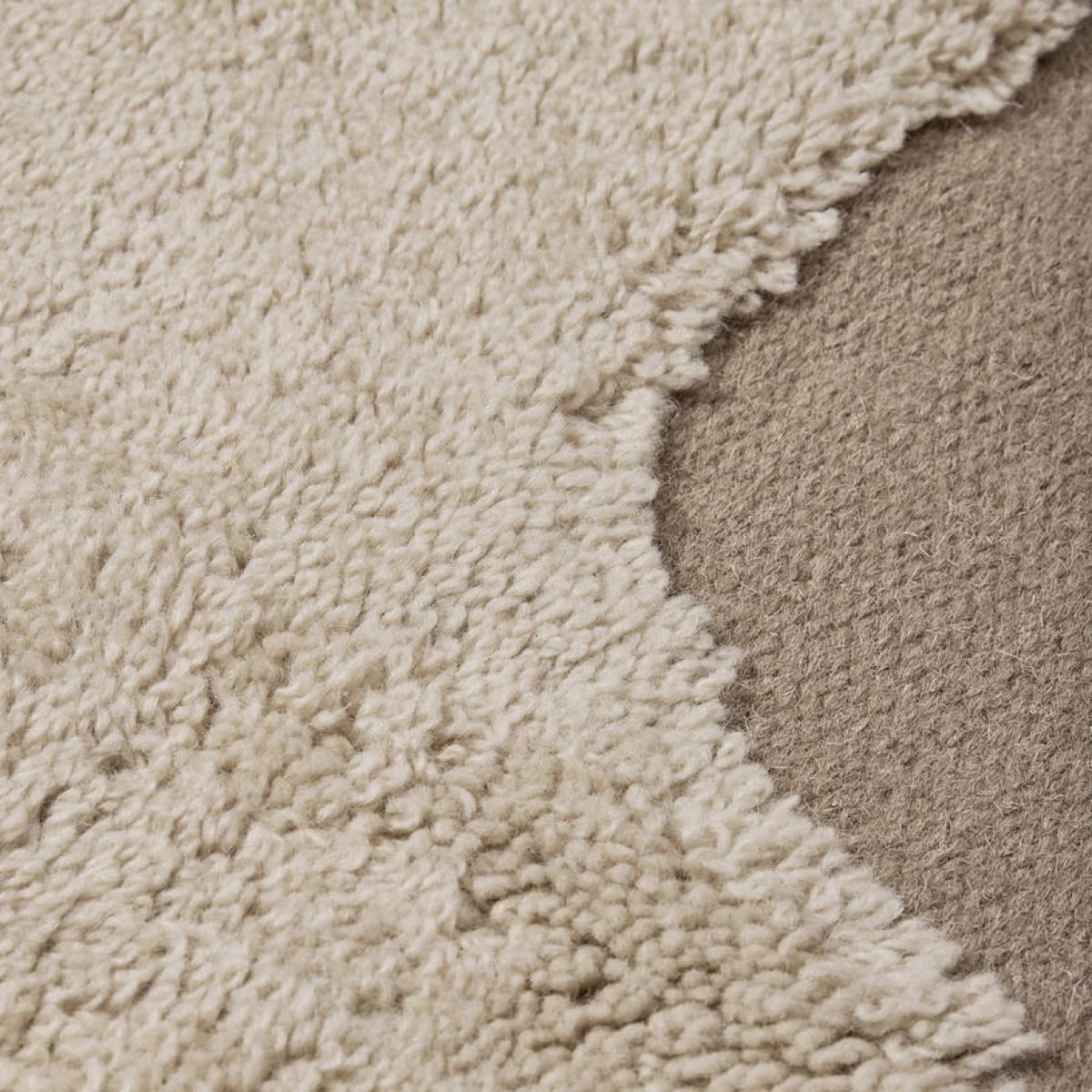 Alley Small Rug textile beige / 140 x 200 cm / Hand-woven wool - Ferm Living – image 3