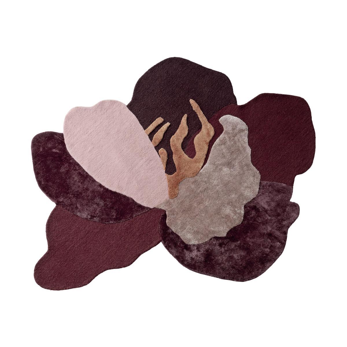 Flores Rug - / 190 x 150 cm by AYTM Multicoloured – image 1