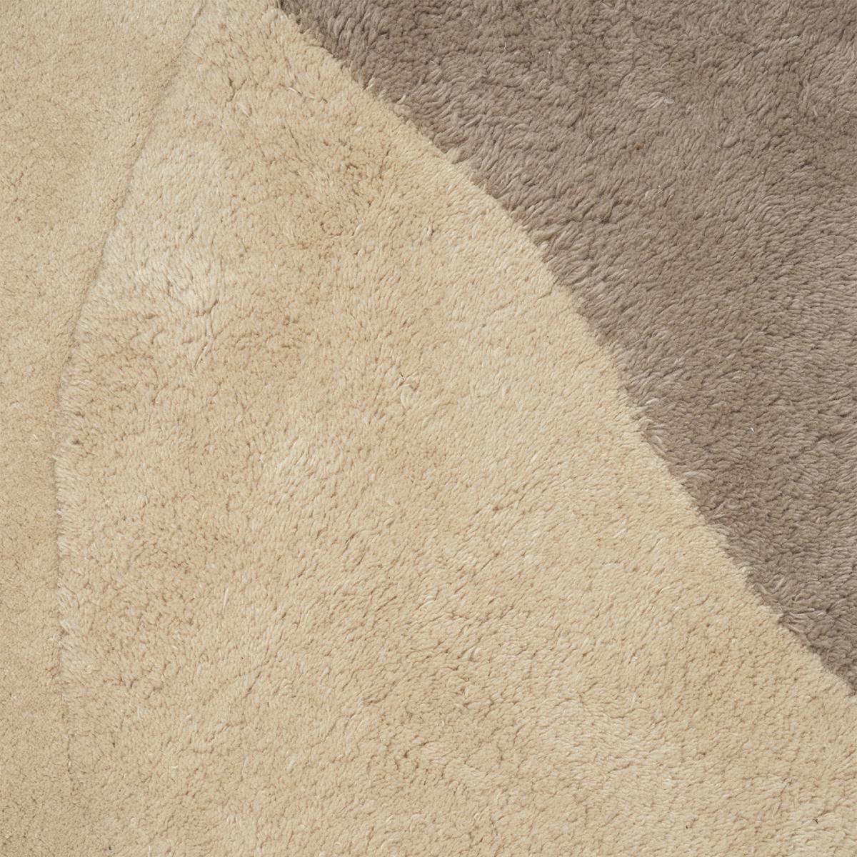 Ferm Living View rug 140x180 cm Beige – image 3