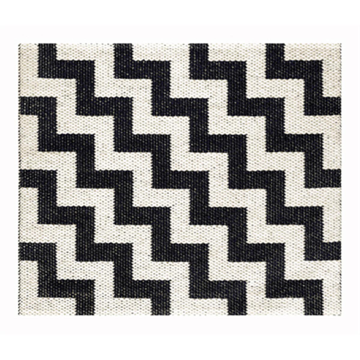 Gunnel rug black 70x150 cm – image 2