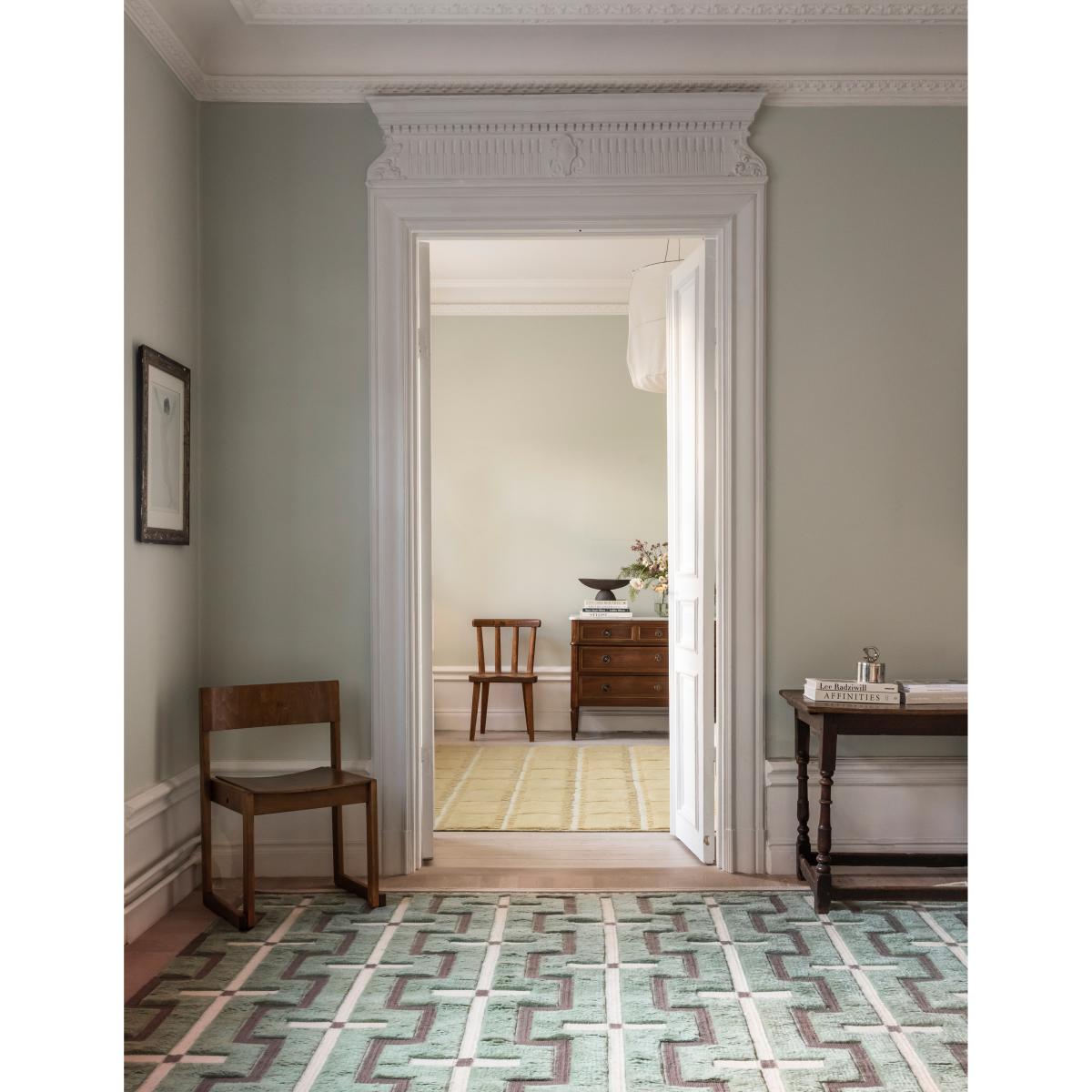 Layered Johanna wool carpet Sage 200x300 cm – image 2