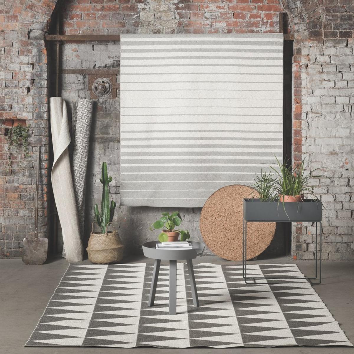Rime rug large charcoal (grey) 200x300 cm – image 3