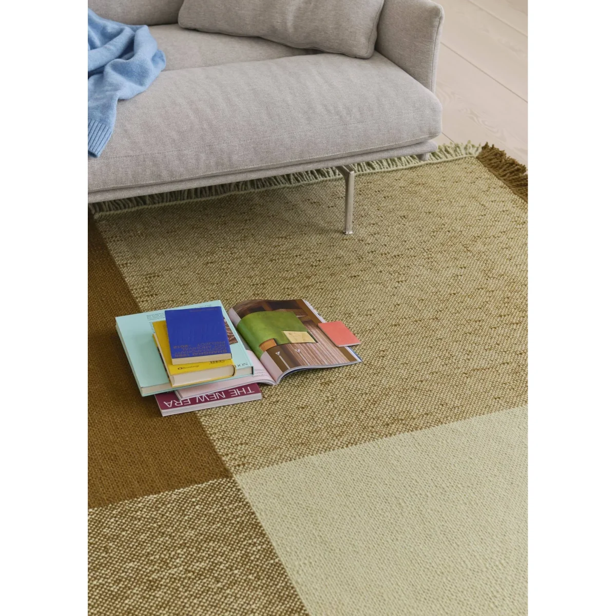 Muuto Verso wool rug Pale green-warm brown 258x258 cm – image 7