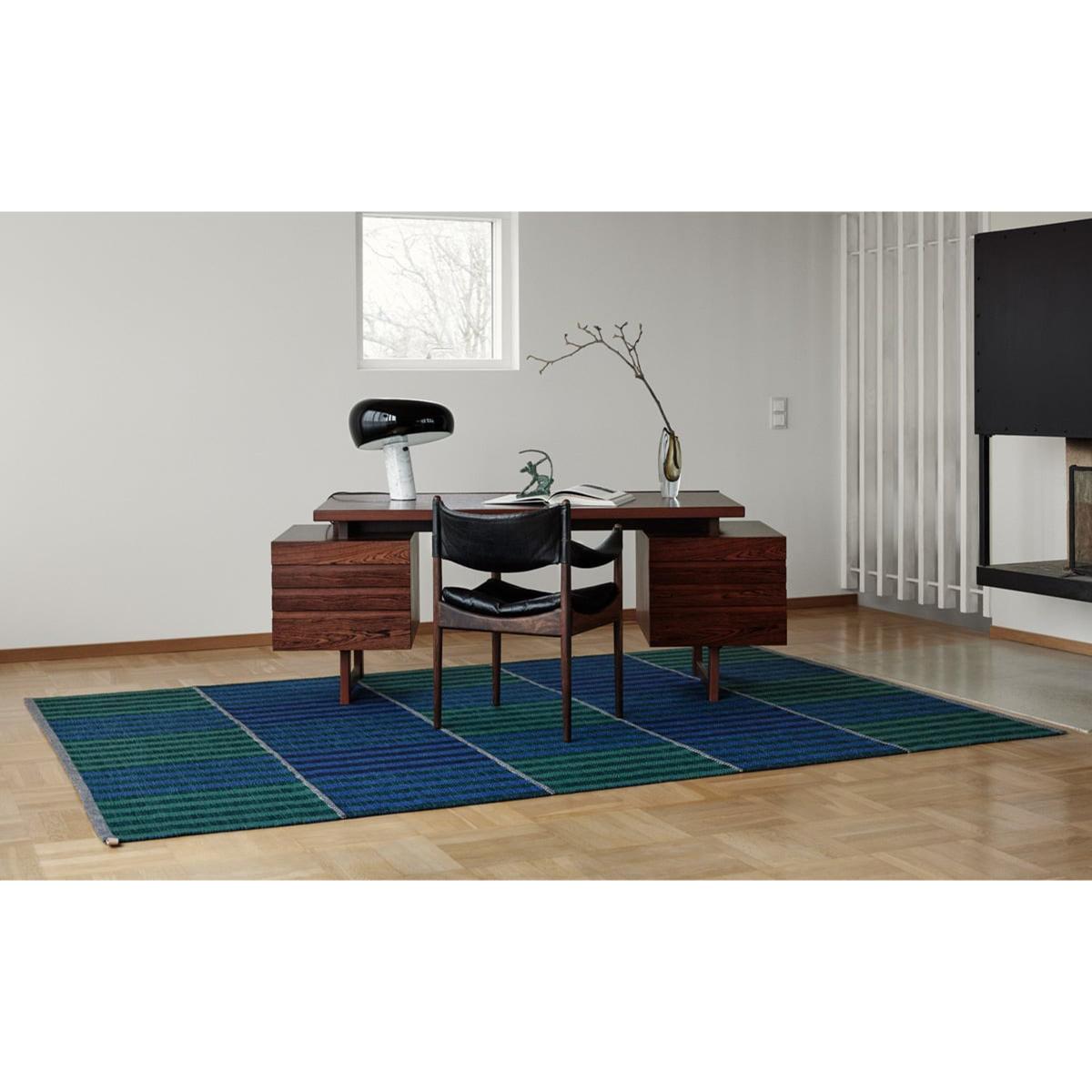 Kasthall Karusell wool carpet Blue. 200x300 cm – image 2