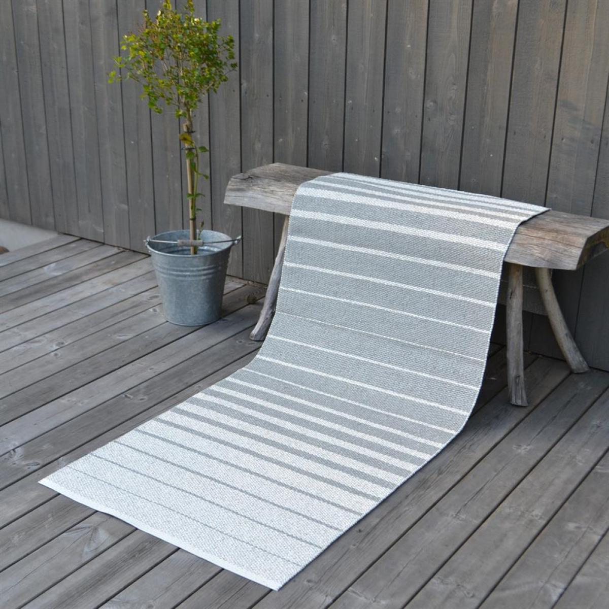 Fade rug concrete (grey) 70x200 cm – image 4