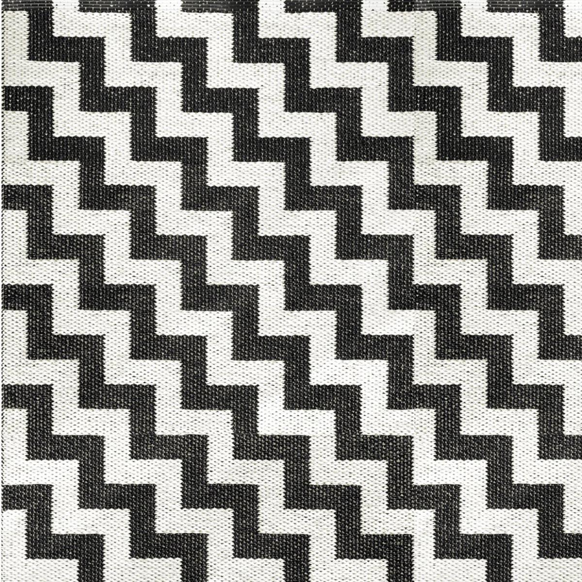 Gunnel rug black large 150x200 cm – image 3