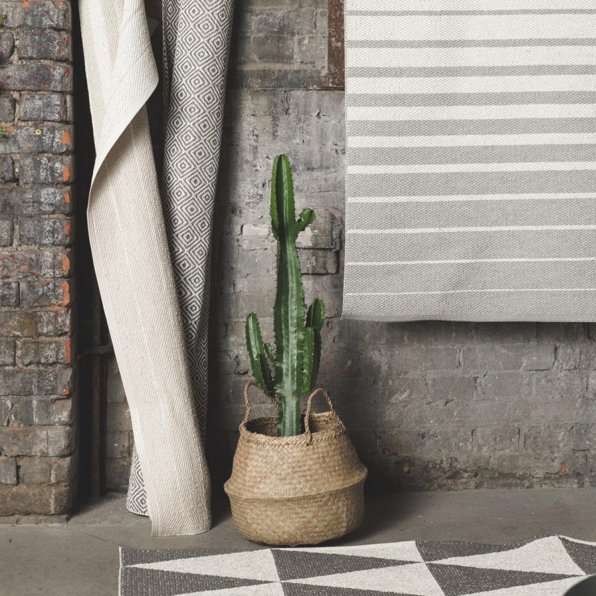 Fade rug large concrete (grey) 150x200 cm – image 2