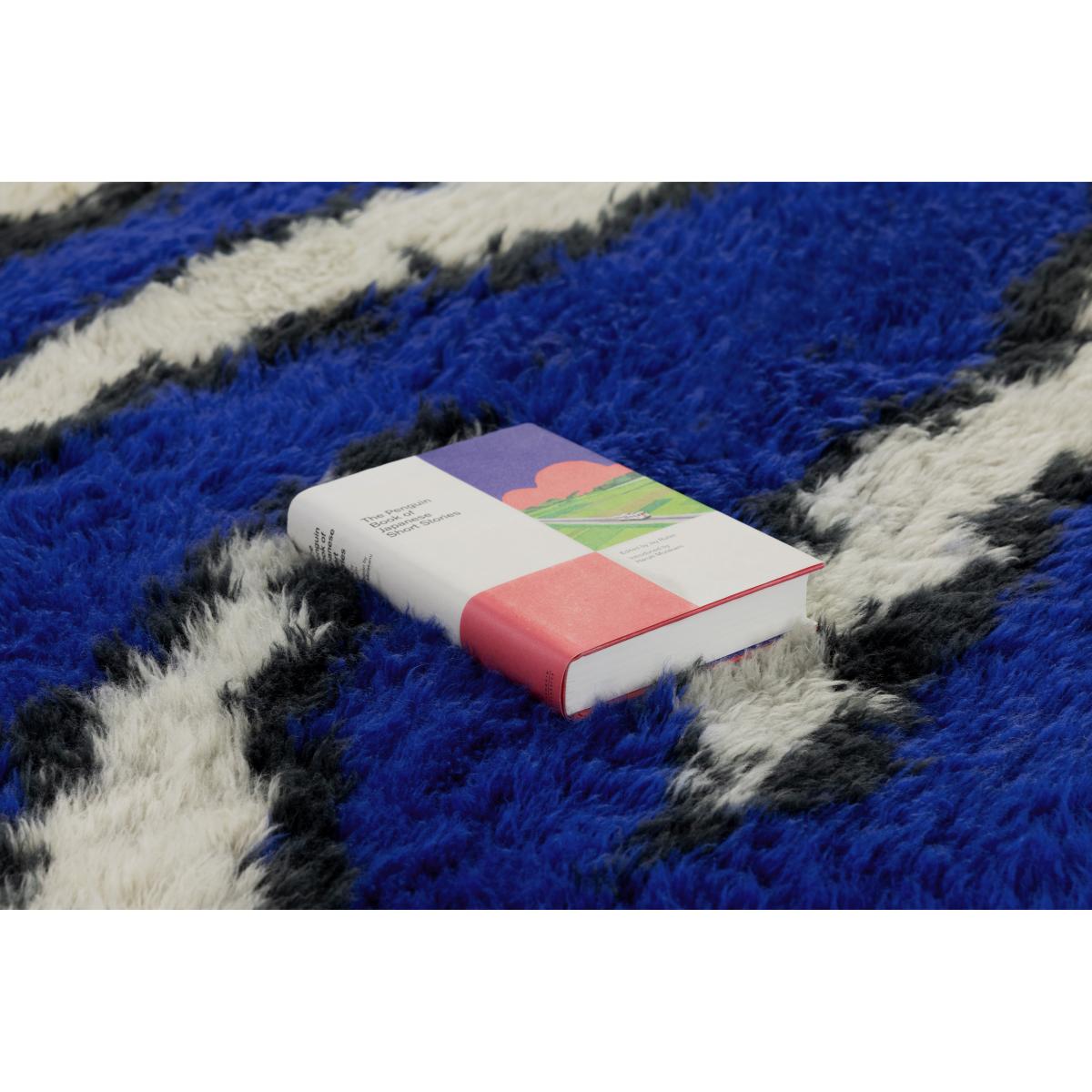 Hem Monster rug Extra Large 250x350 cm Off white – image 2