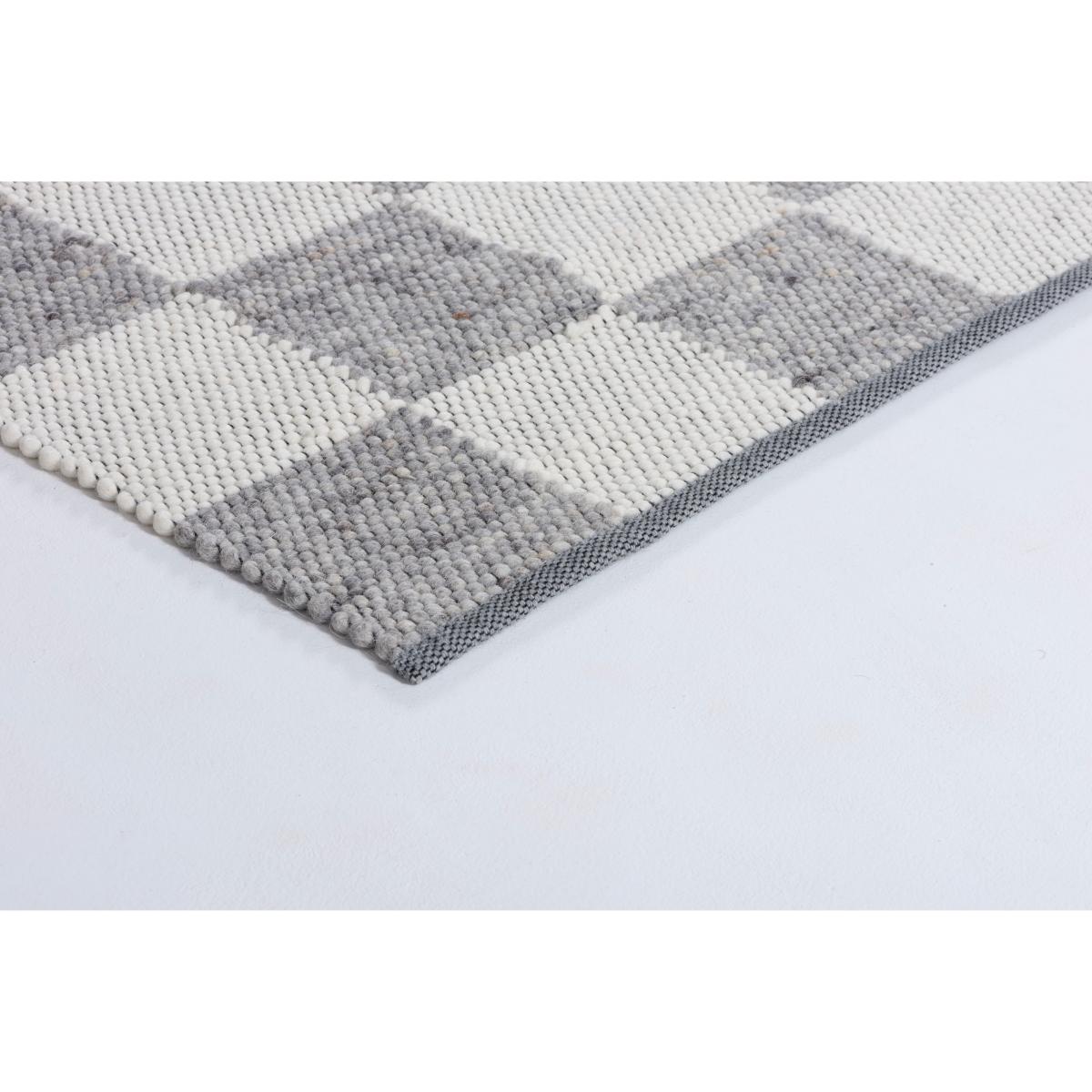 Tisca Gotland Design rug Special Edition Silver-white no. 2418 70x140 cm – image 2