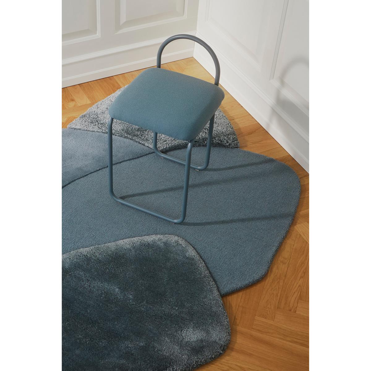 AYTM Mola rug  140x195 cm Dusty blue – image 4