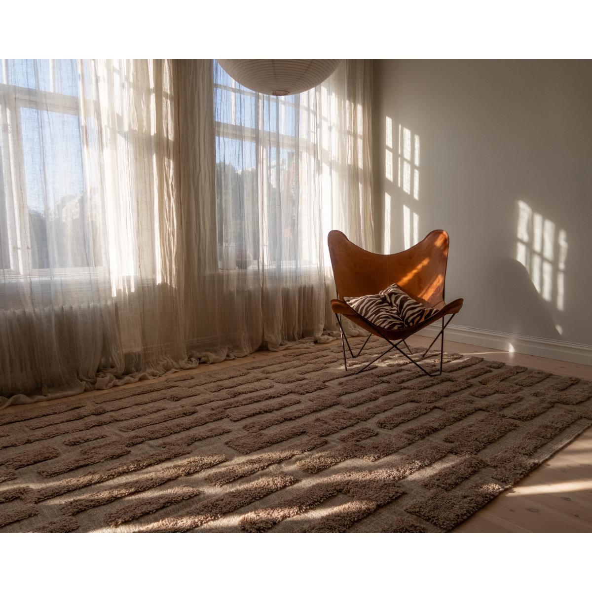 Tinted Bielke wool rug 300x400 cm Dark beige – image 2