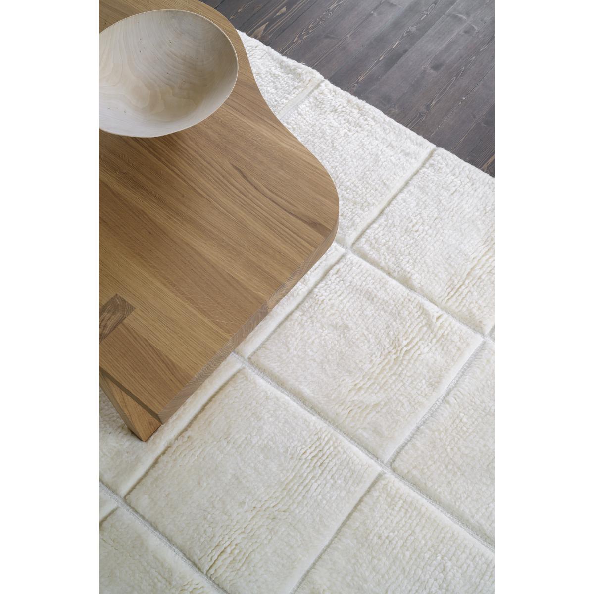 Layered Piet Checked wool carpet Bone White 300x400 cm – image 2