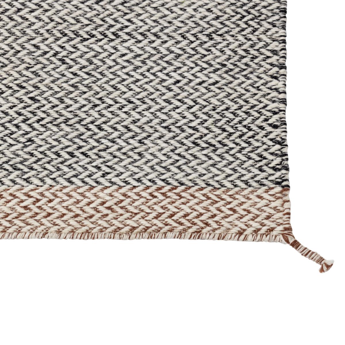 Ply rug 85x140 cm black-white – image 2