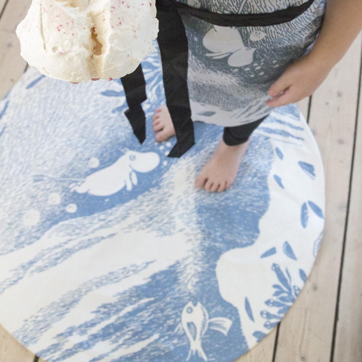 Moomin rug sea Ø80 cm Blue – image 2