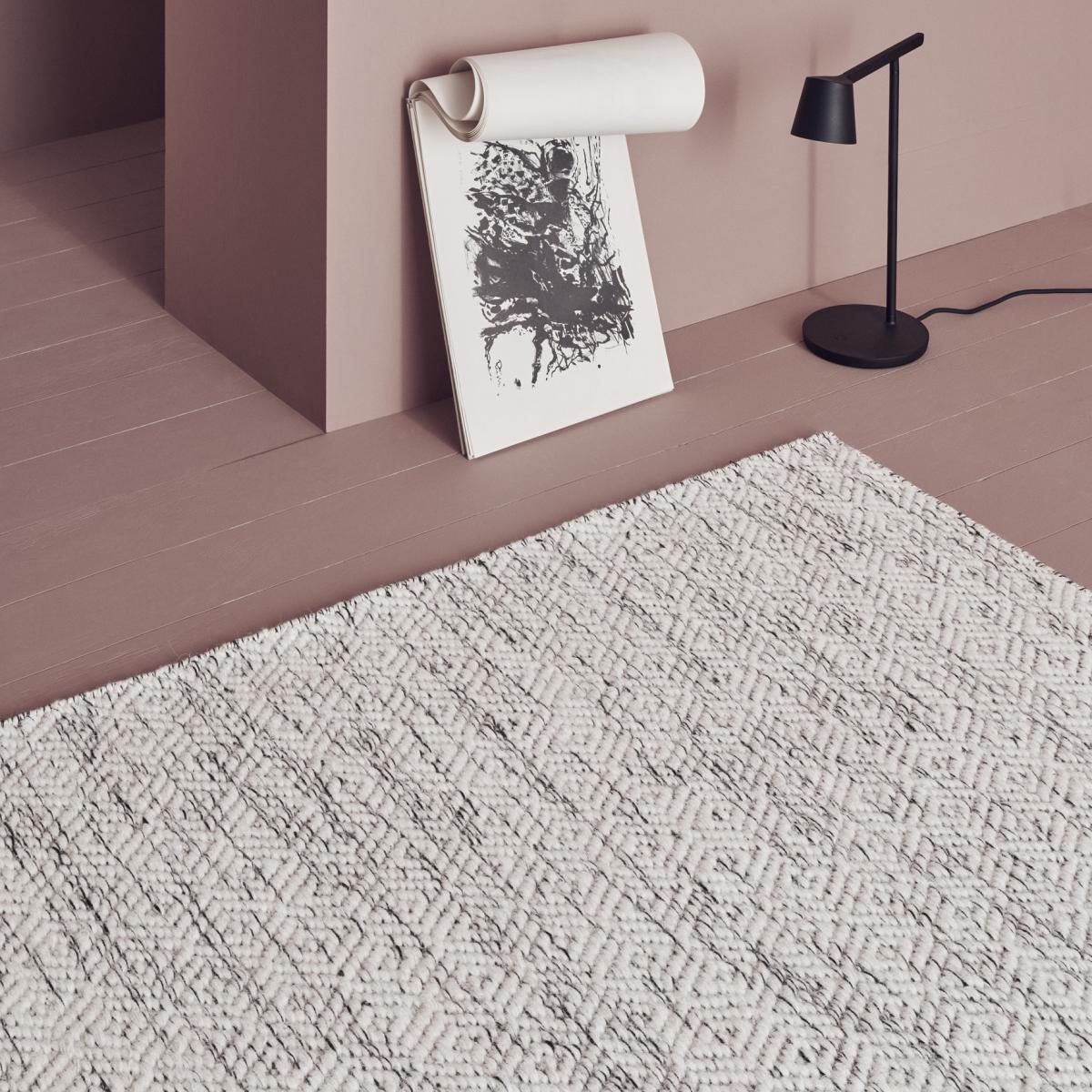 Nyoko wool carpet 170x240 cm White – image 2