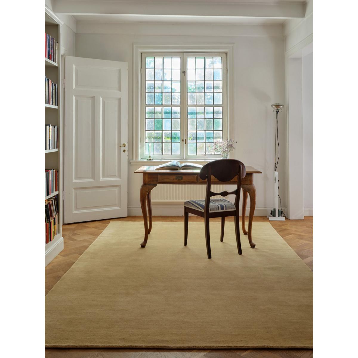 Chhatwal & Jonsson Sana wool rug Light beige 250x350 cm – image 4
