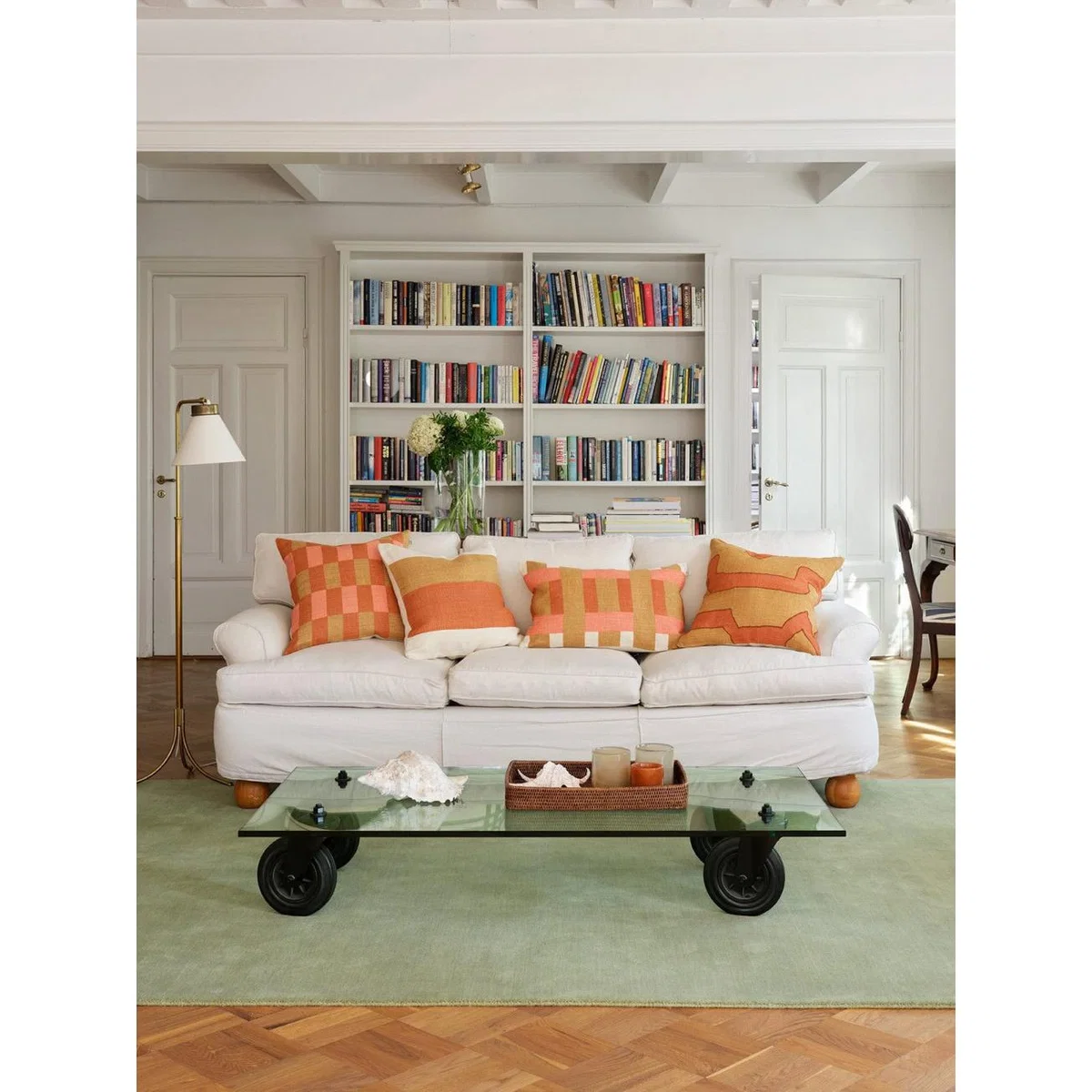Chhatwal & Jonsson Sana wool rug Sage 200x300 cm – image 3