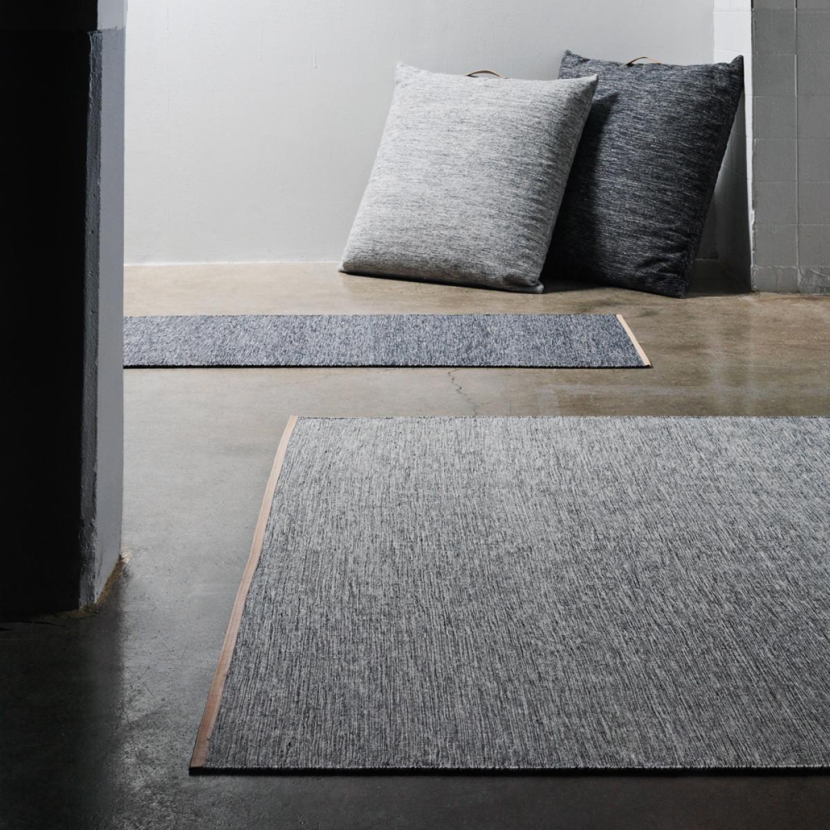 Design House Stockholm Björk rug green-off-white 80x250 cm – image 3