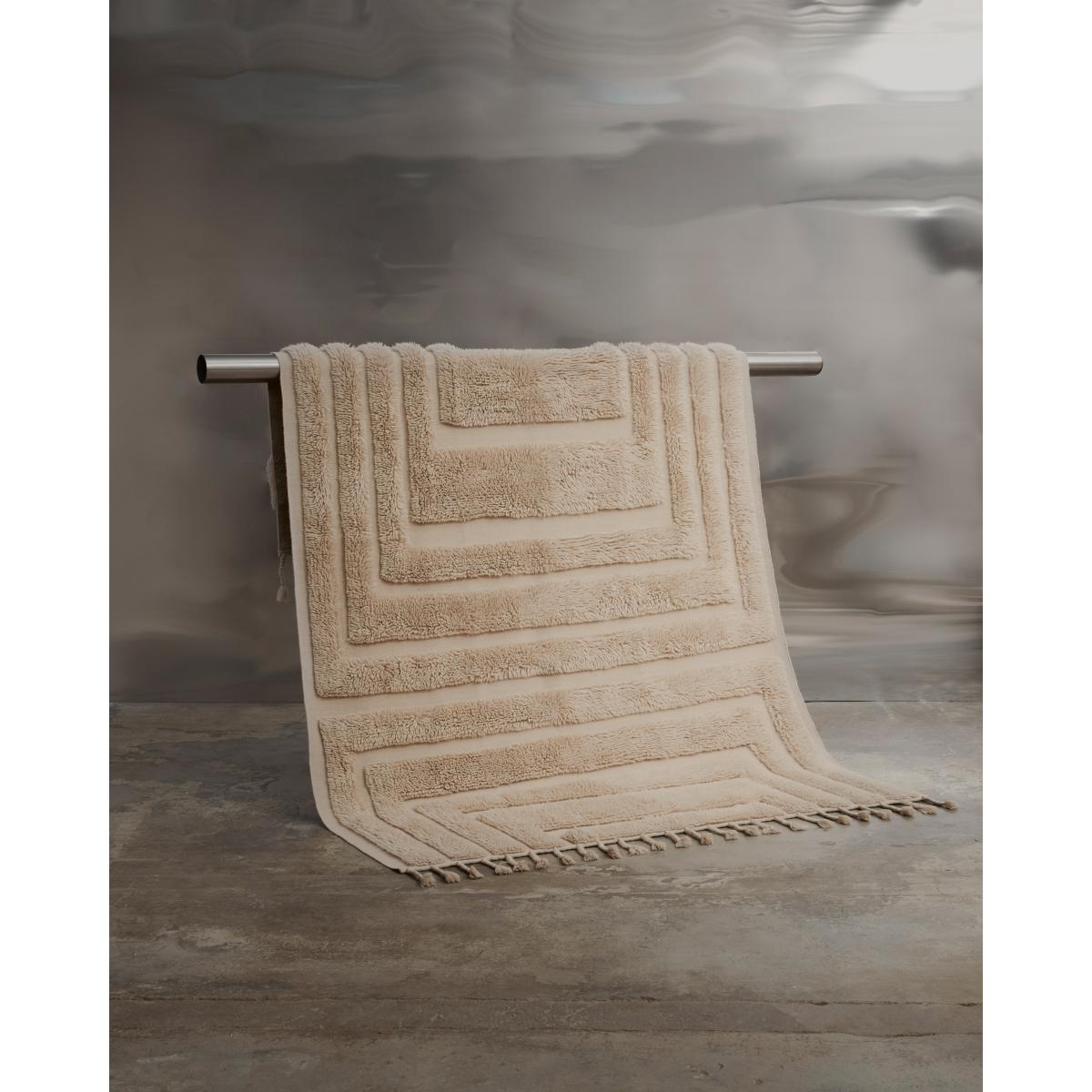 Tinted Kask wool carpet 200x300 cm Beige – image 2