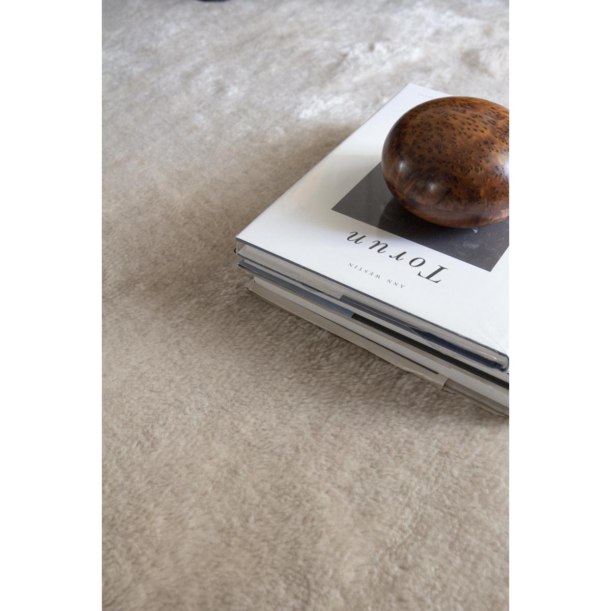 Layered Artisan wool carpet Francis Pearl 300x400 cm – image 2