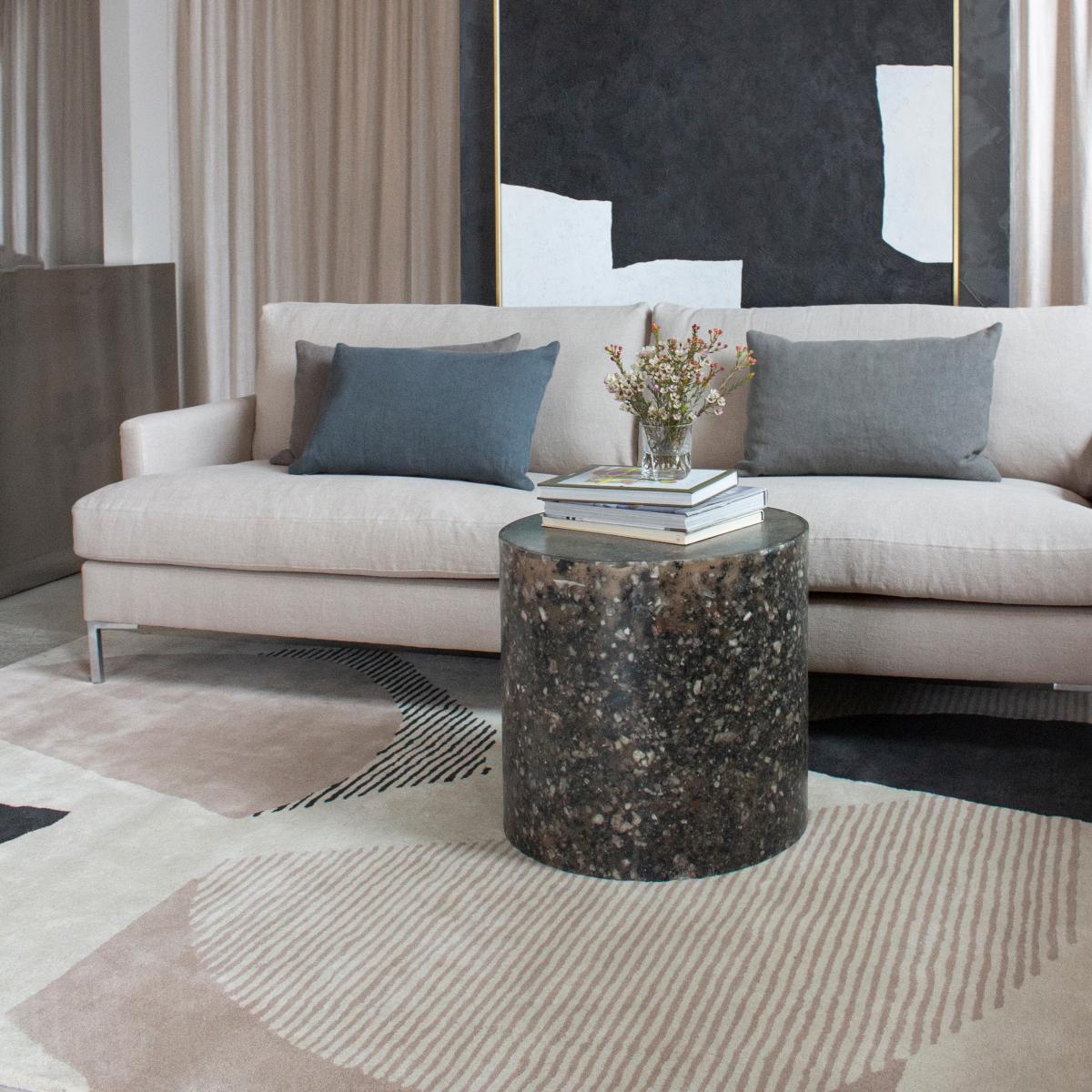 Layered Birch wool rug 250x350 cm – image 2