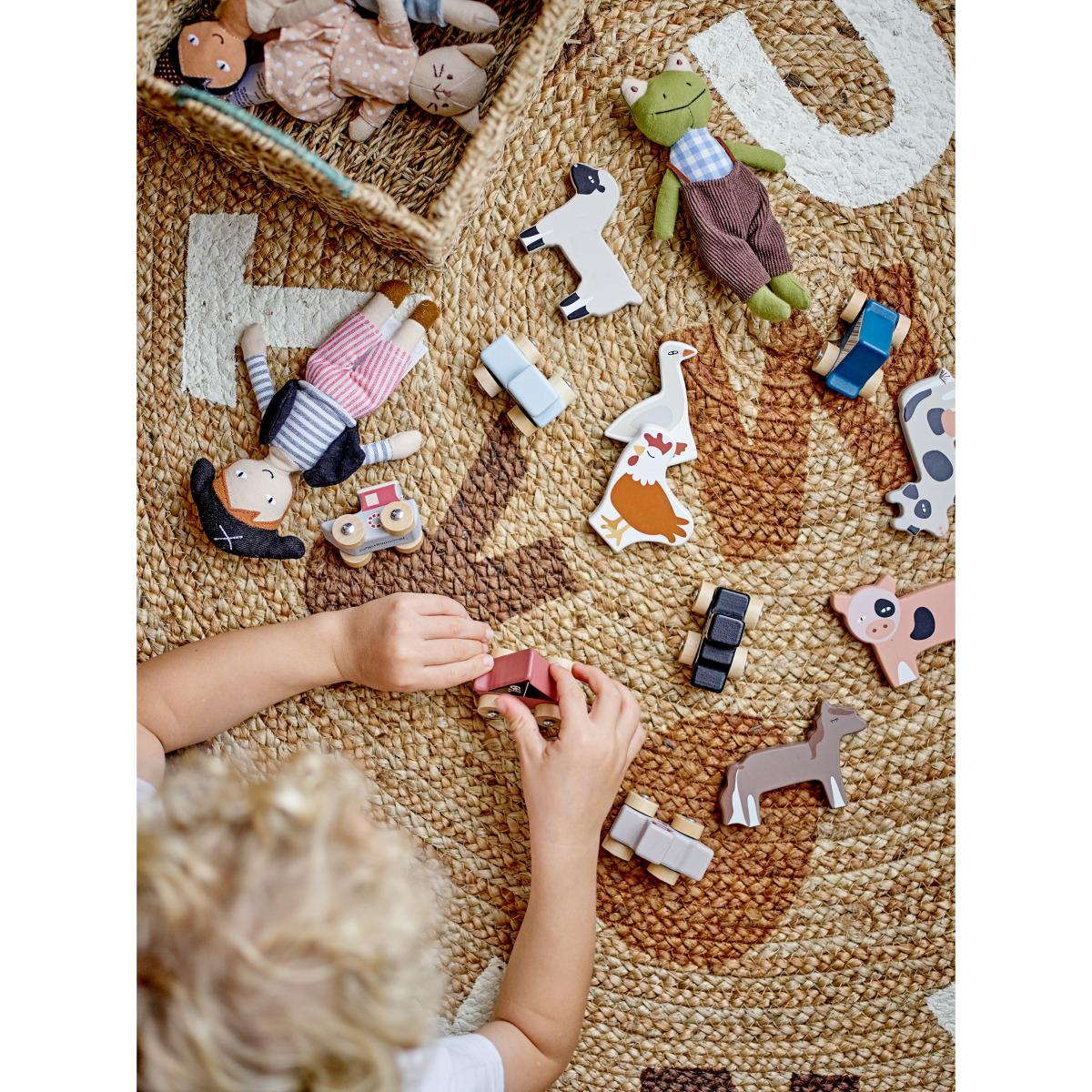 Bloomingville Dinne jute rug Ø130 cm Alphabet – image 3
