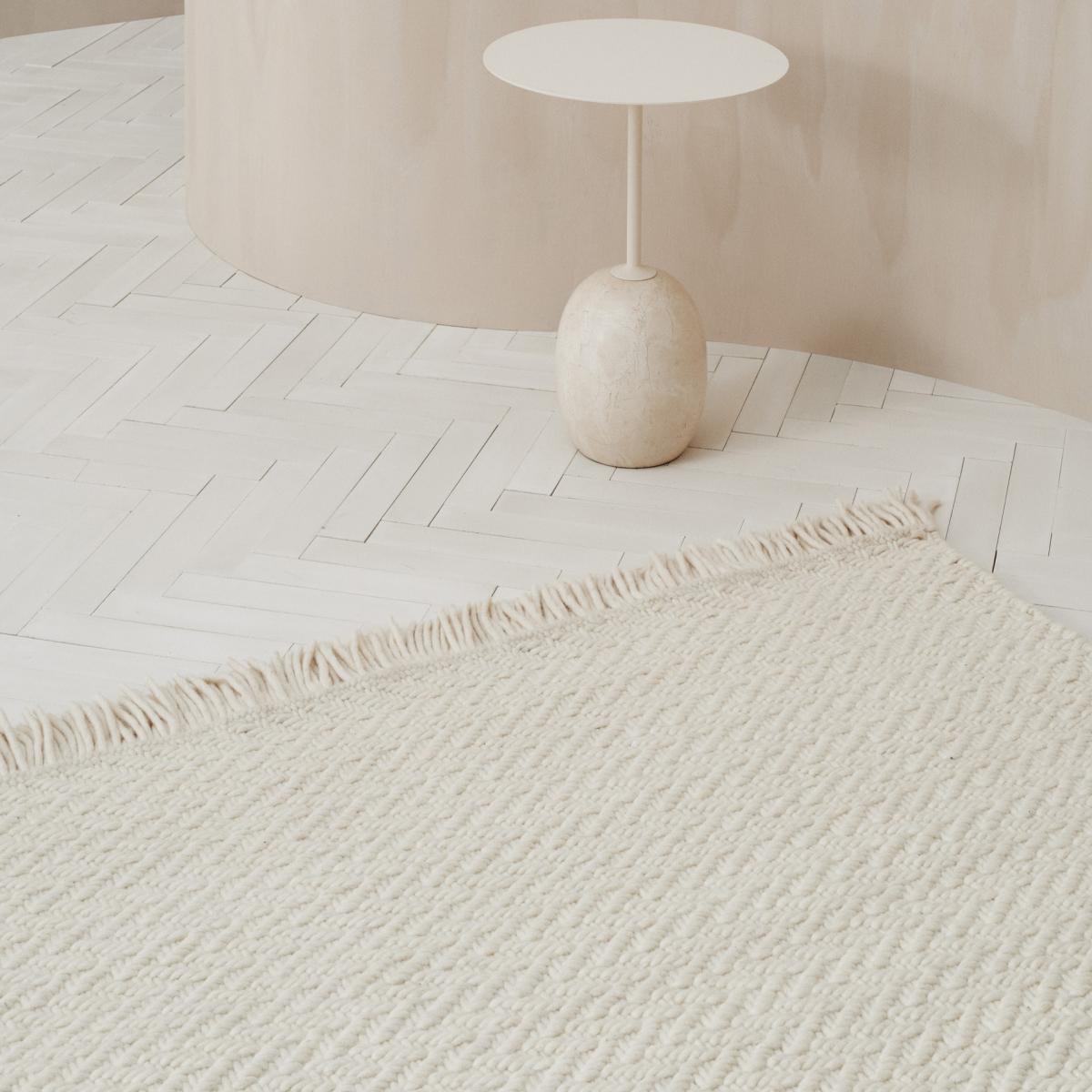 Idun rug 170x240 cm White – image 2