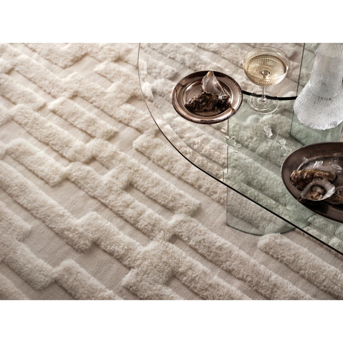 Tinted Bielke wool carpet 280x380 cm Offwhite – image 5
